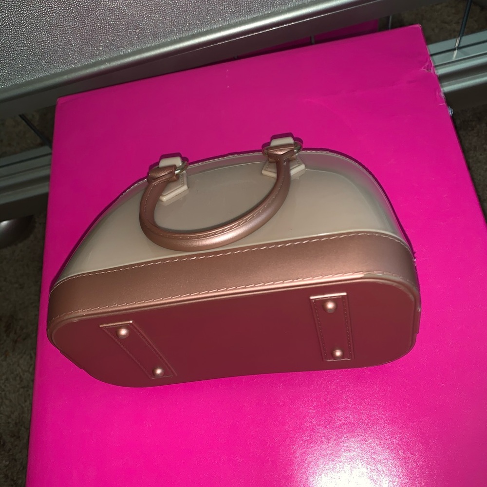 Mini purse ! - Picture 3 of 3